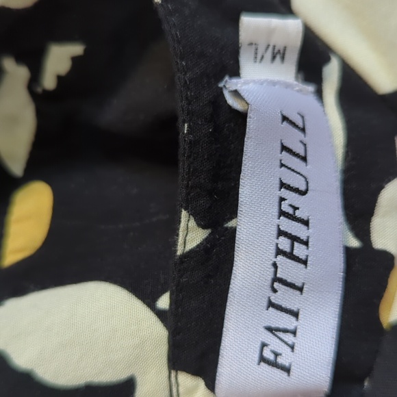 Faithfull Dress - Picture 6 of 7